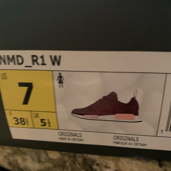 Adidas NMD sneakers sz 7 - Picture 7 of 7
